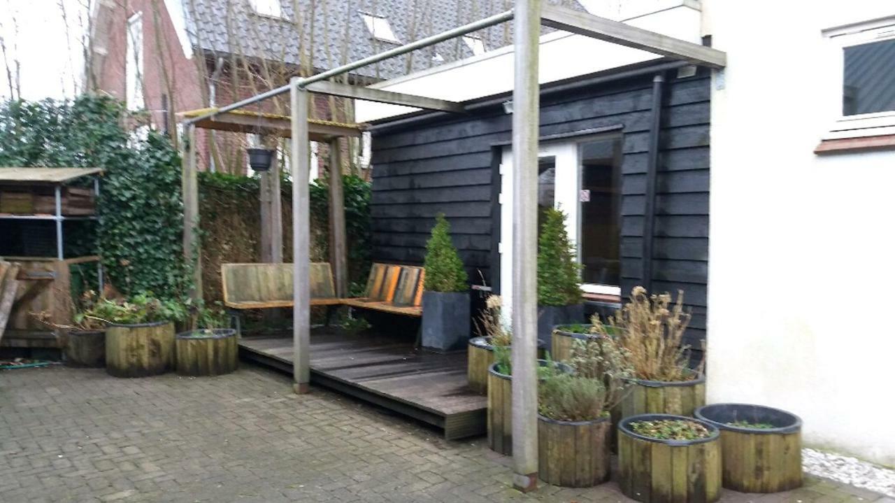 Hannahhoeve Private House With Wifi And Free Parking For 1 Car Weesp Buitenkant foto